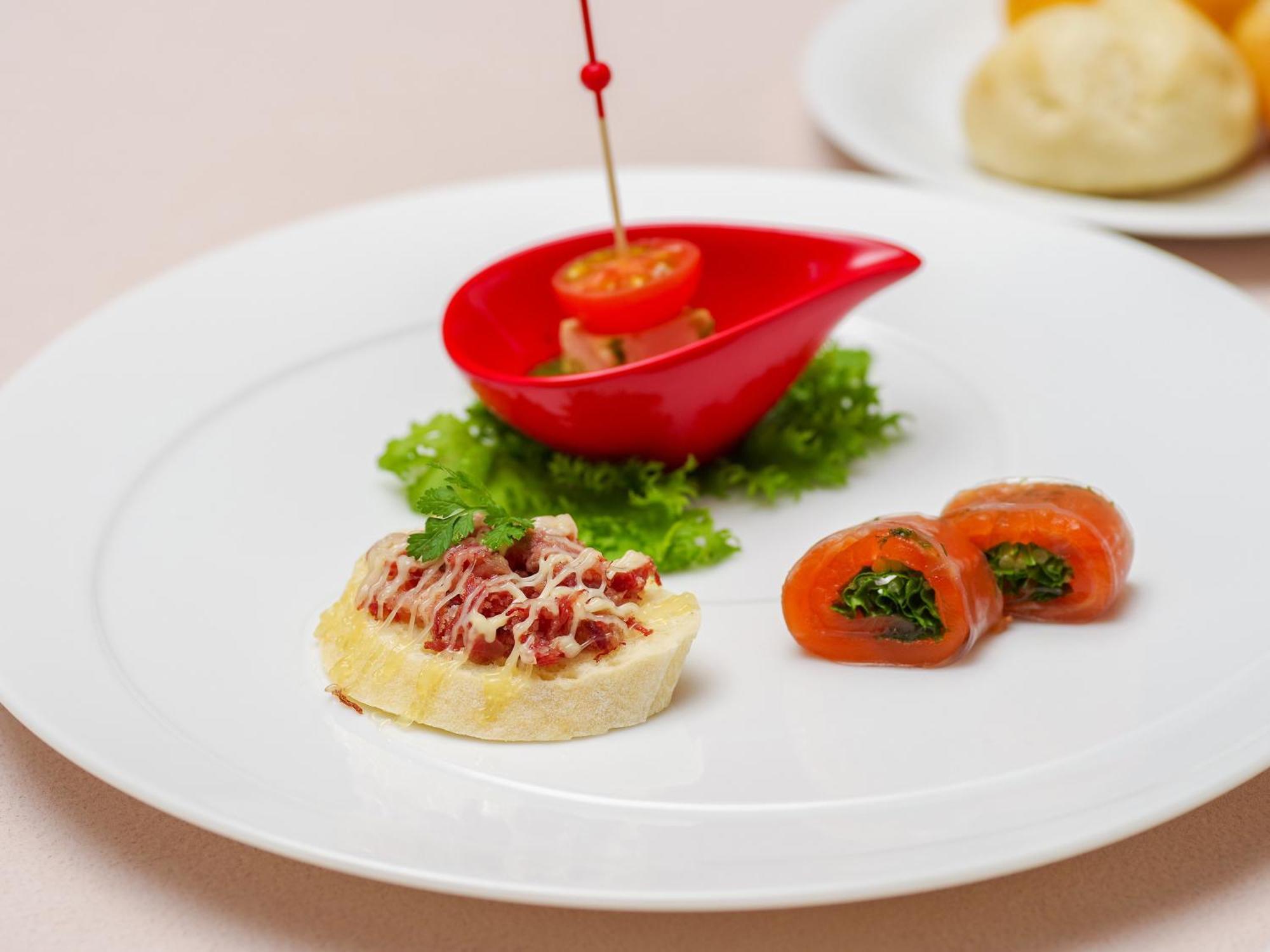 มันซา ปรินซ์ โฮเต็ล 4* สึมาโกอิ
