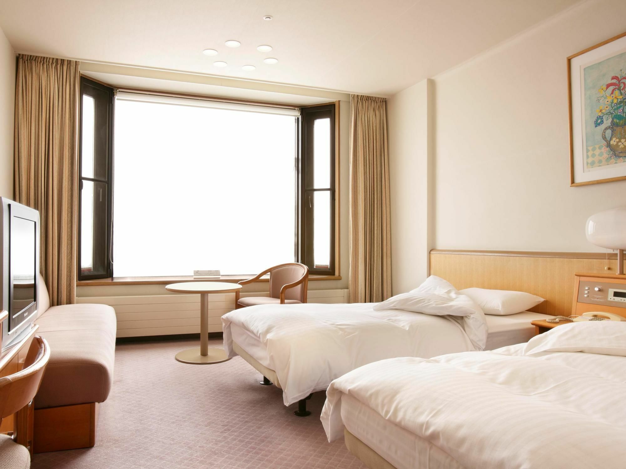 โรงแรม มันซา ปรินซ์ โฮเต็ล 4*